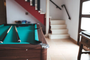 Biliiard table moving